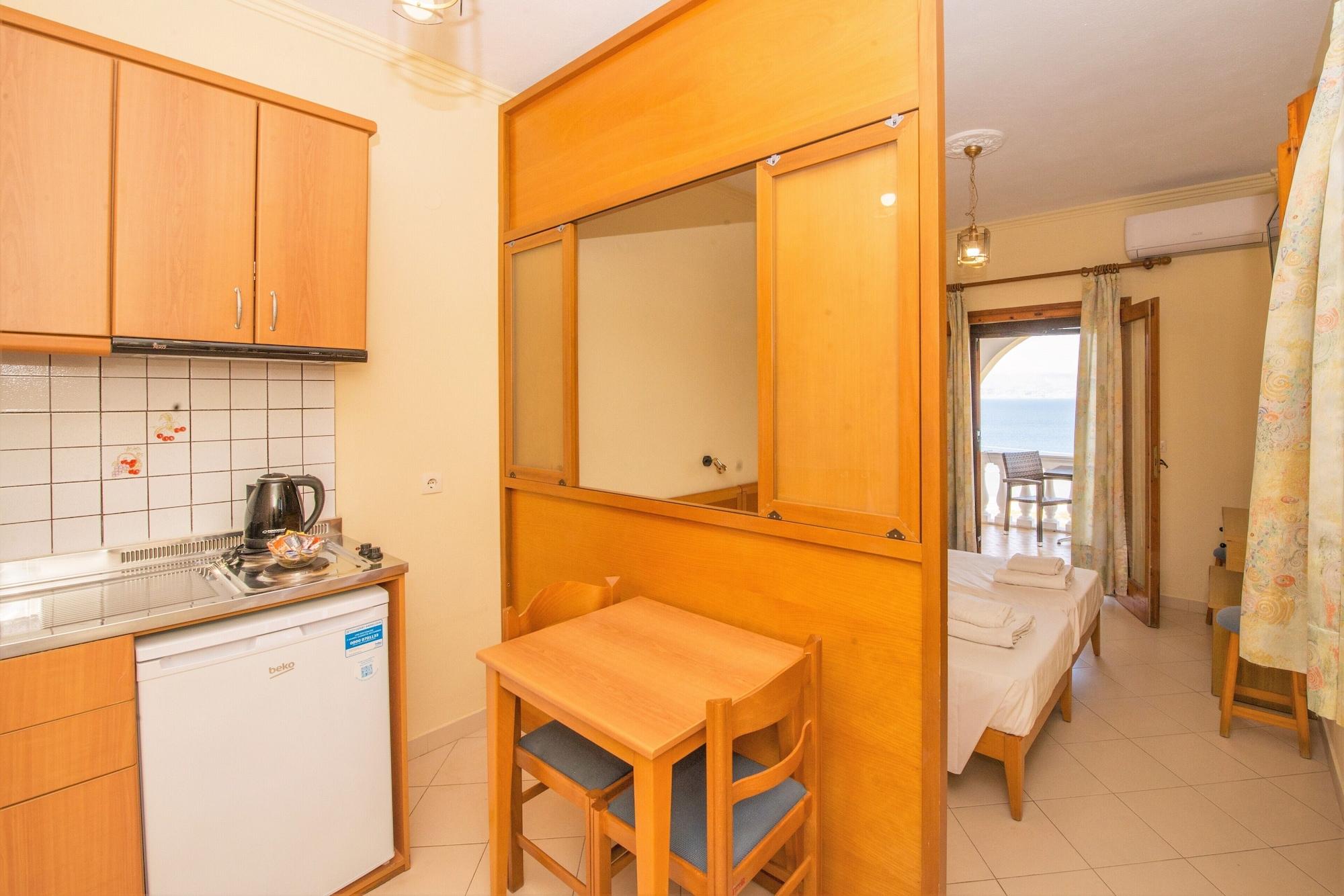 Dionysos Apartments Apraos Eksteriør billede